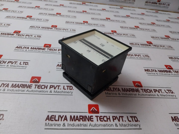 Celsa 55-65Hz Frequency Counter Meter 440V
