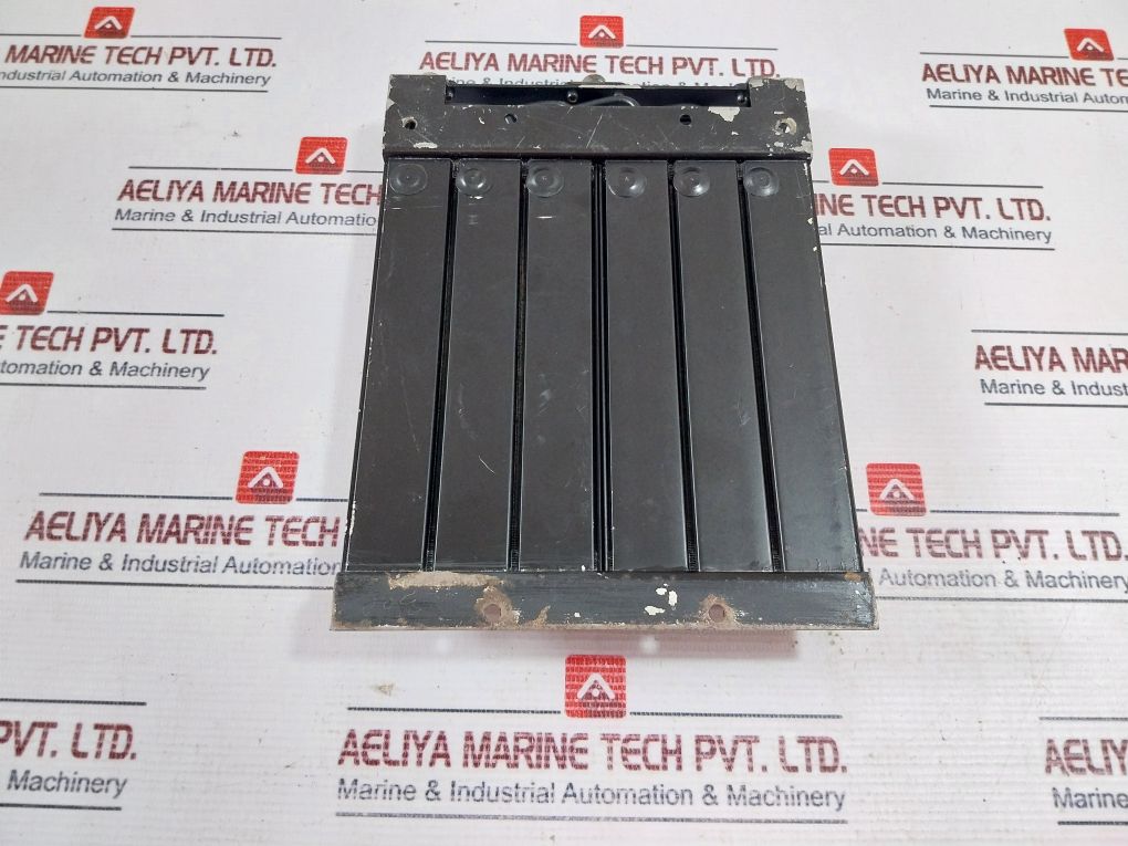 Celwave 633-6A-6 Repeater Mobile Duplexer