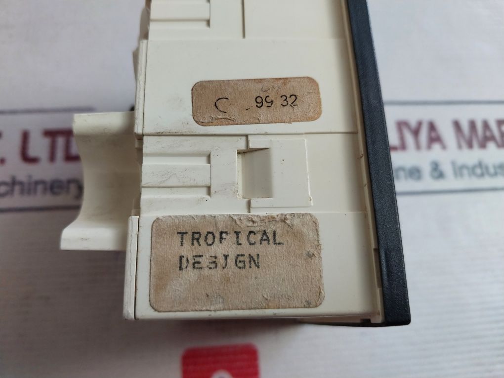 Cewe Iq96 Panel Meter