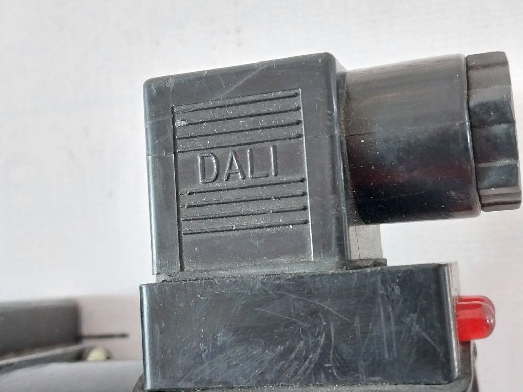 Chang Jiang 34E0-b10H-t Solenoid Valve 24V