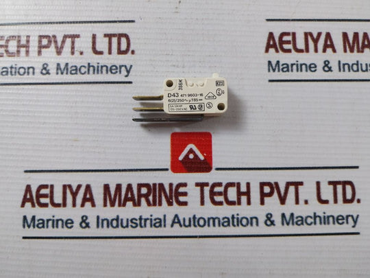 Cherry D43 471 9603-16 Micro Switch