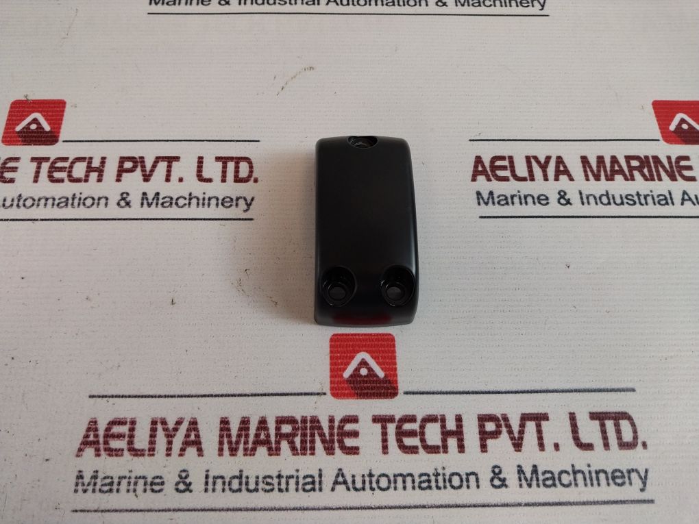 Chief 7028961 Pivot Tilt Low-profile Wall Mount Kpp110B