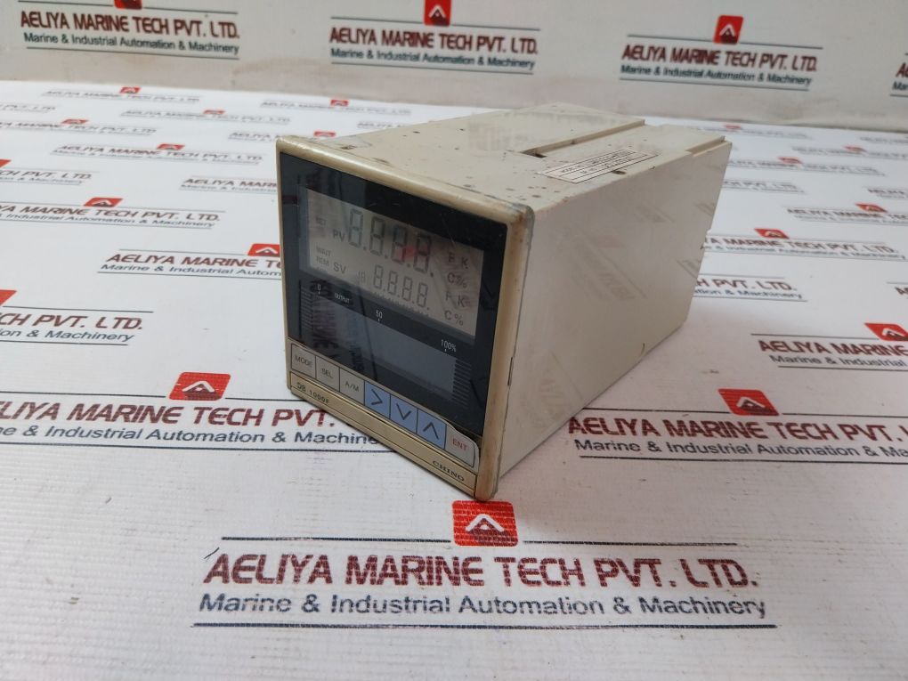 Chino Db1000 Digital Indicating Controllers Db1120-f000