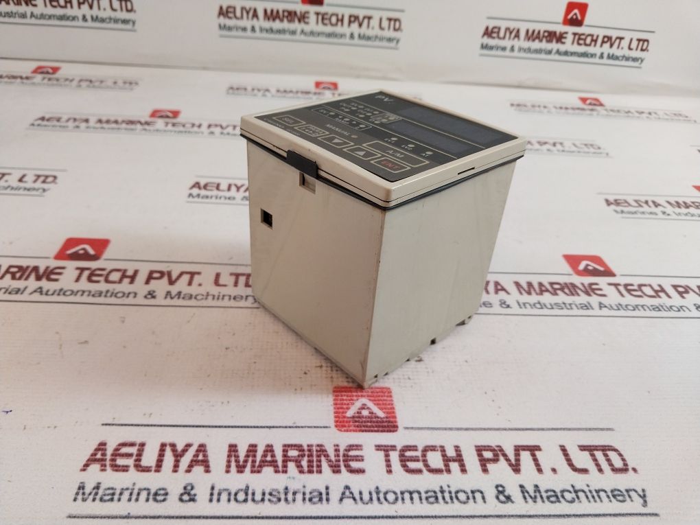 Chino Dz2032E000  Digital Indicator And Controller