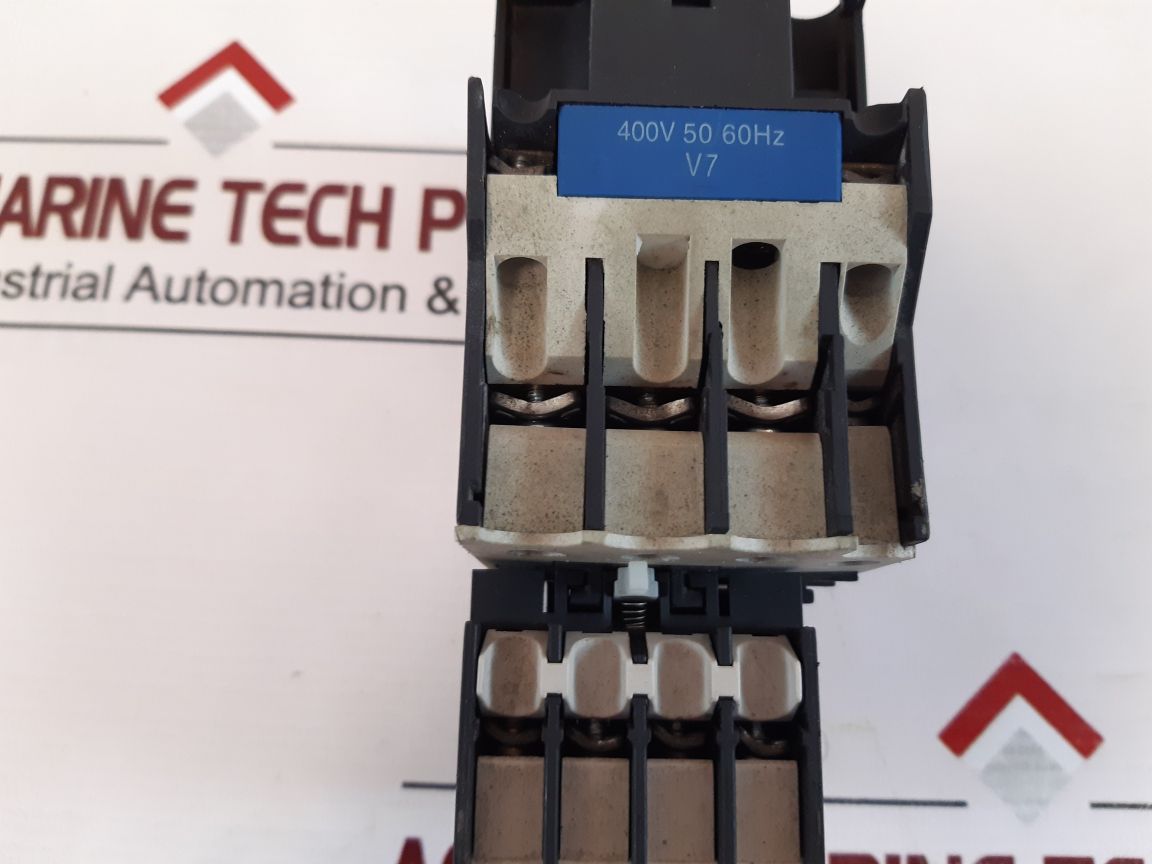 Chint Nc1-32 Contactor With F4-22 Auxiliary Contact