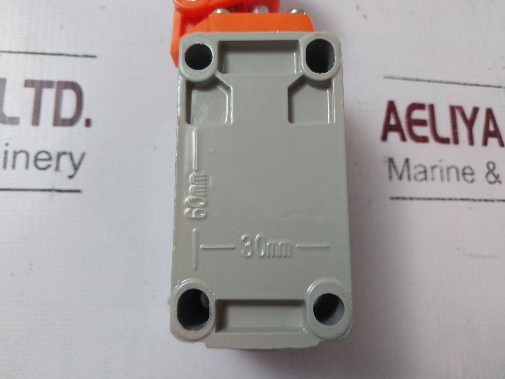 Chint Yblx-p1/120/1E Limit Switch/Travel Switch With Single Roller