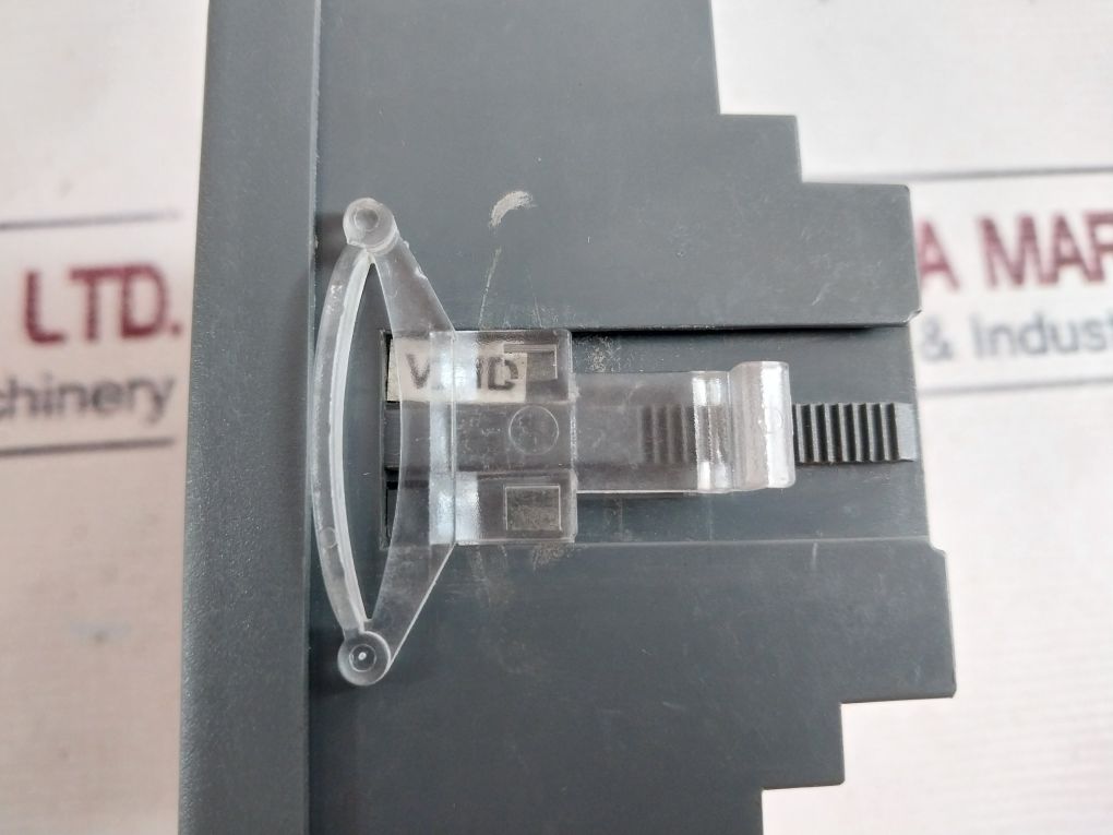 Circutor Mb03V Digital Volt Meter 0.05-5A