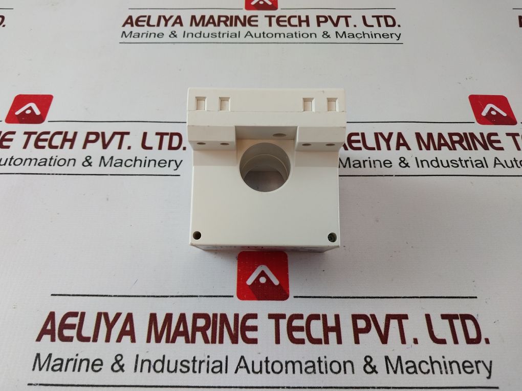 Circutor Tw-25 Current Transformer 150/5A