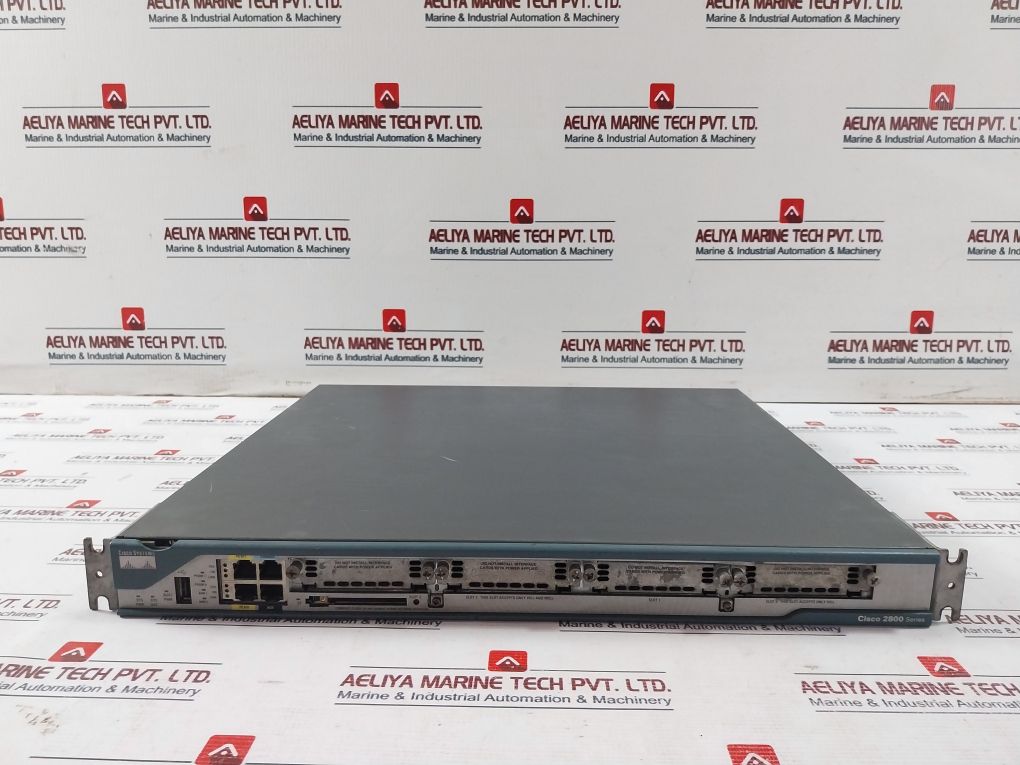 Cisco 2801 Integrated Services Router 100-240V 5A 50/60 Hz