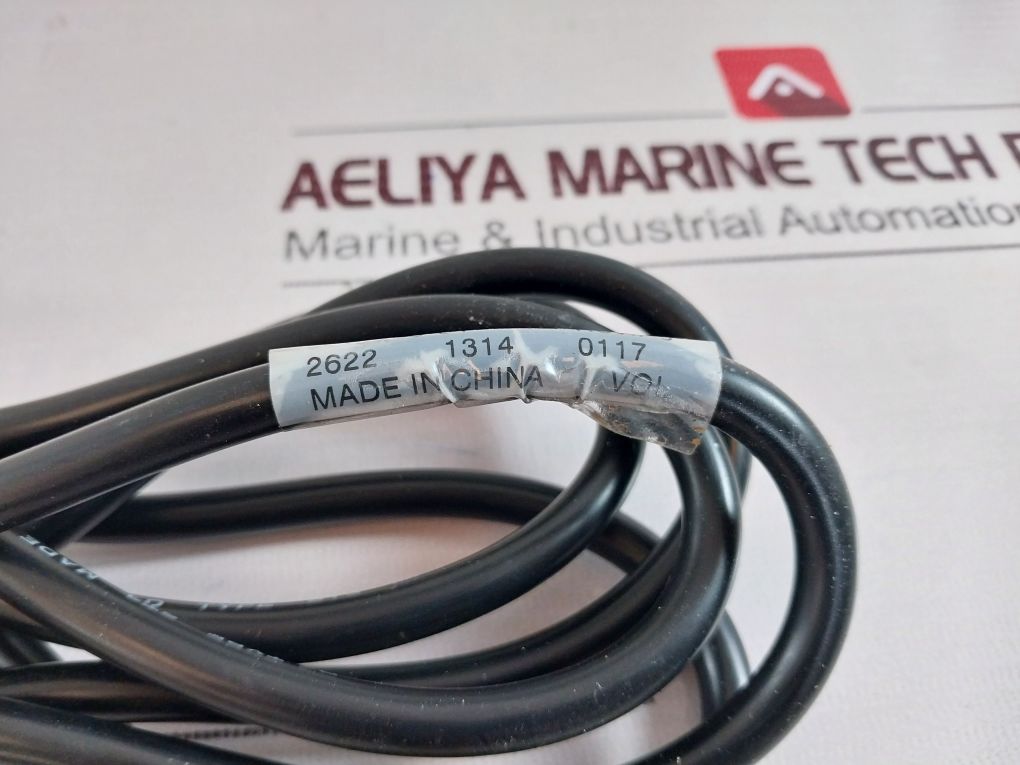 Set Cisco Catalyst 2960 Plus Series Ws-c2960+24Tc-1 Switch 100-240V