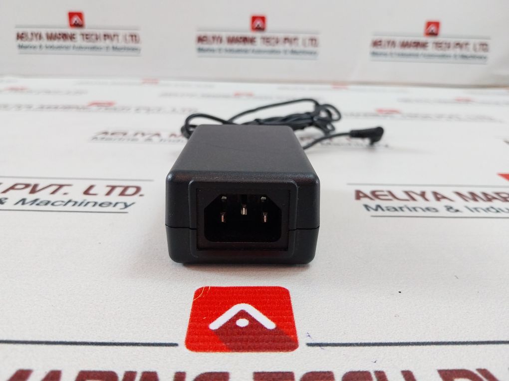 Cisco Fsp019-1Ad205A Ac/Dc Adapter 100-240V~