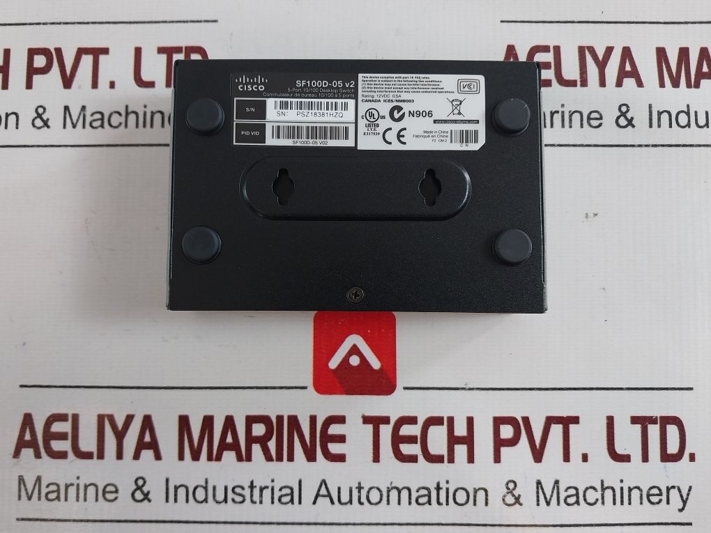 Cisco Sf100D-05 5-port 10/100 Desktop Switch