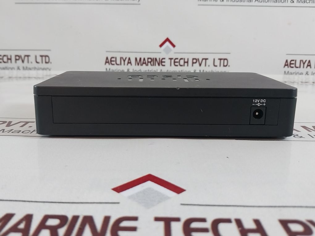 Cisco Sf95D-08 8-port 10/100 Desktop Switch