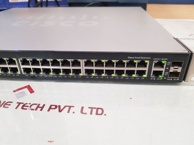 Cisco sfe2000p 24-port 10/100 ethernet switch with poe sfe2010p