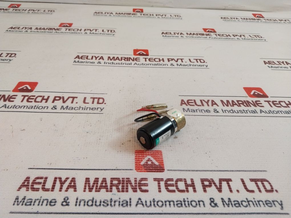 Ckd Usb3-6-2 Solenoid Valve