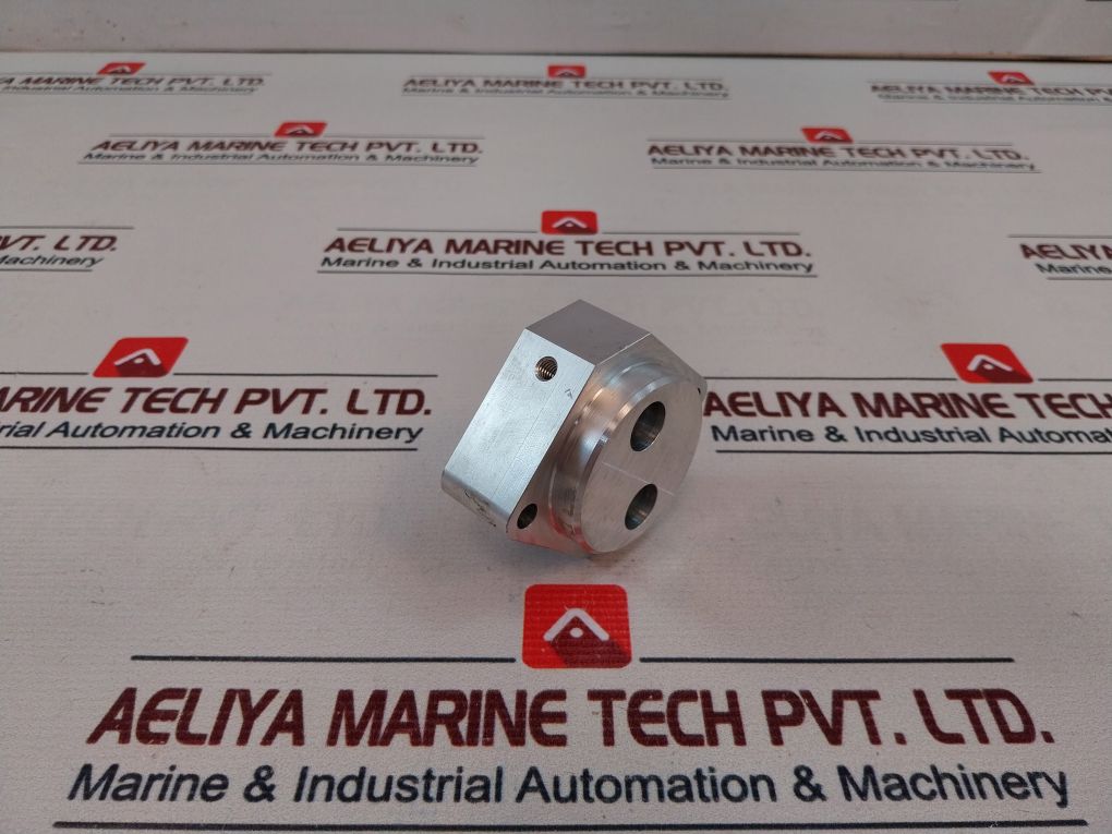 Clayton Uh60396 Oil Nozzle Base Eo254-2