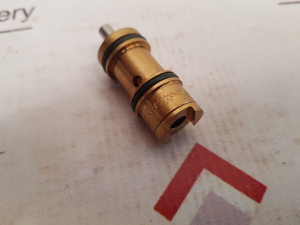 Set of 2x Clippard k2 miniature fluid power and control devices