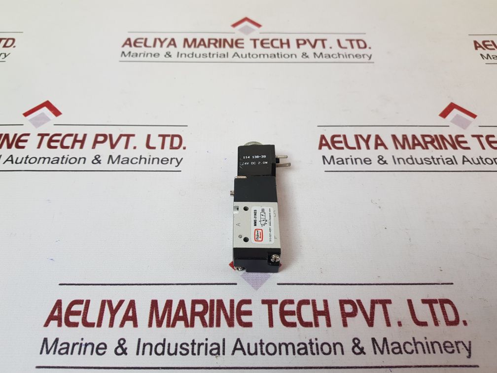 Clippard Maximatic Mme-31Nes Air Solenoid Valve
