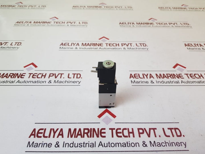 Clippard Maximatic Mme-31Nes Air Solenoid Valve