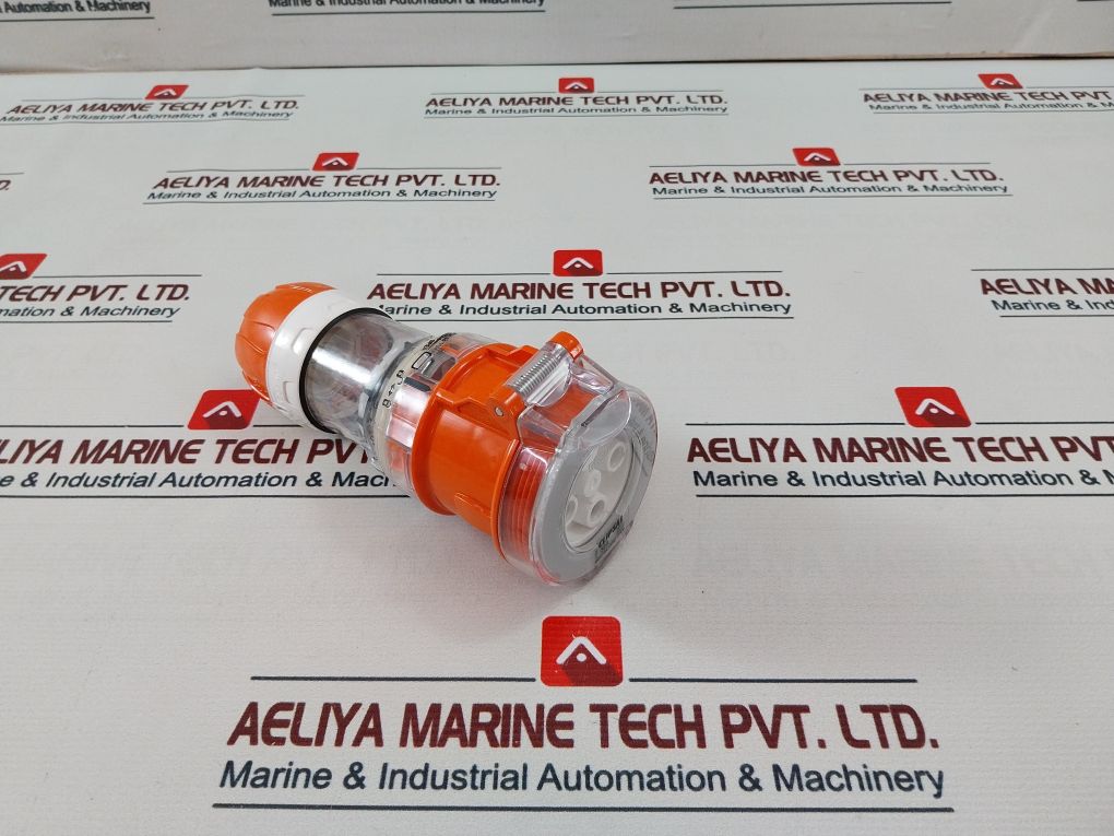 Clipsal 56Csc332 Cord Extension Socket 32A 250V 50Hz