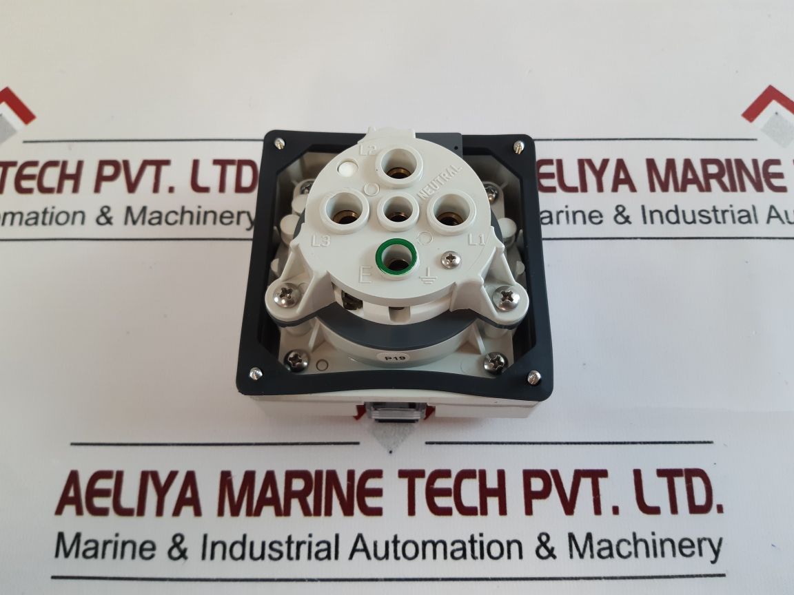 Clipsal 56So532Le Grey Socket Outlet 32Amp