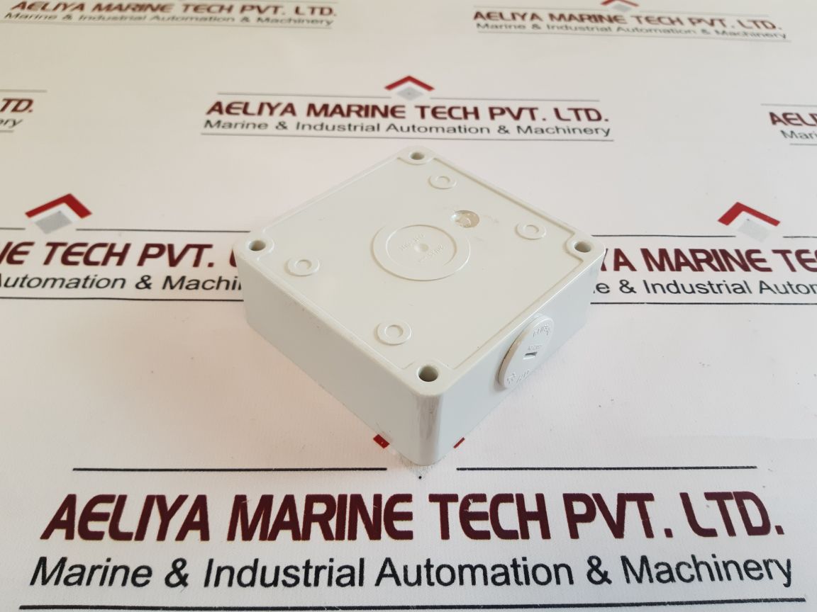 Clipsal 56So310 Surface Socket Outlet Back Plate Only
