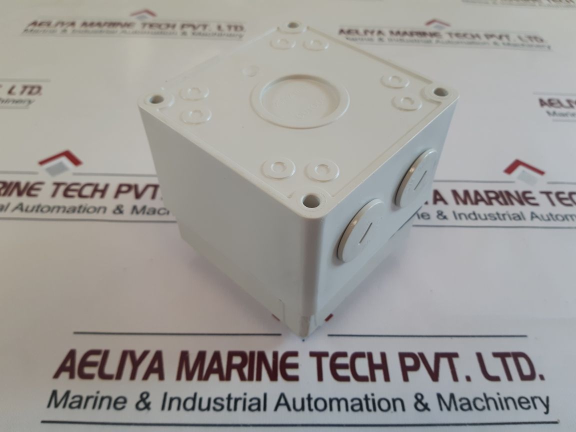 Clipsal 56Sw132 Single Pole Surface Switch 32A