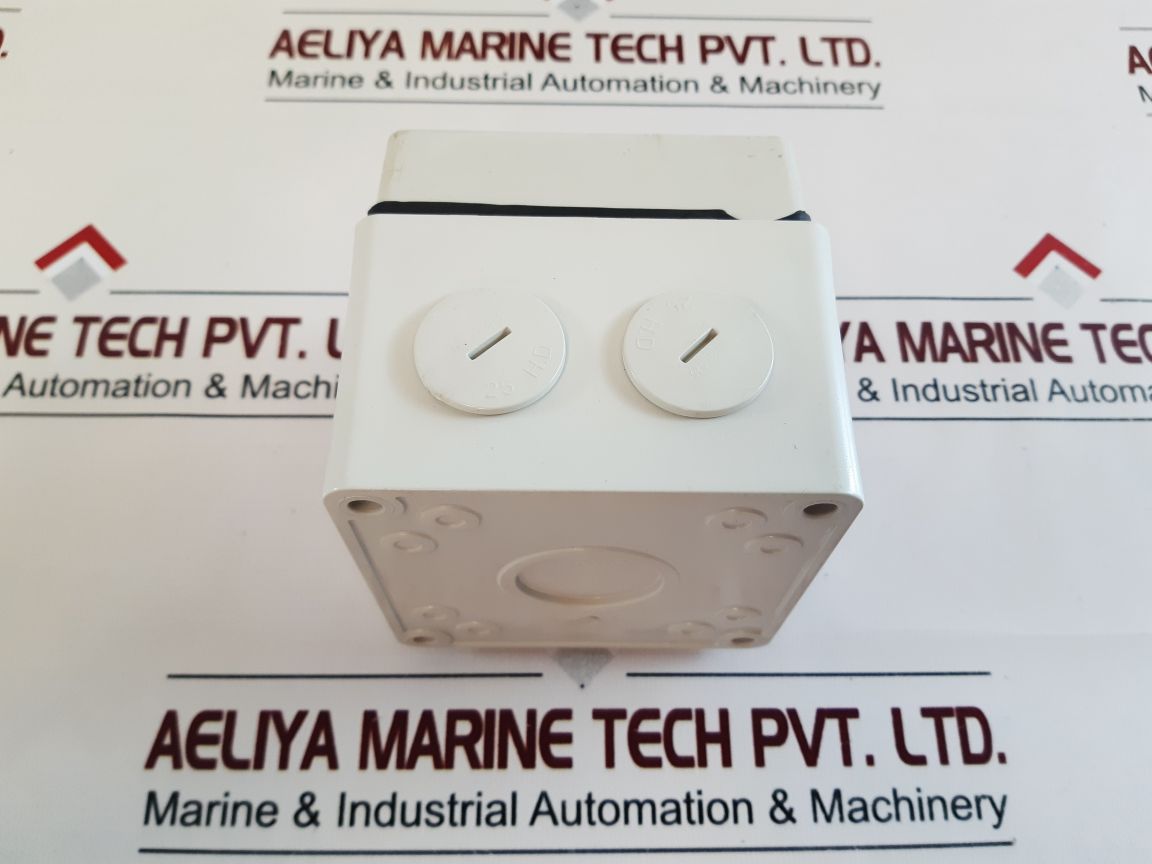 Clipsal 56Sw132 Single Pole Surface Switch 32A