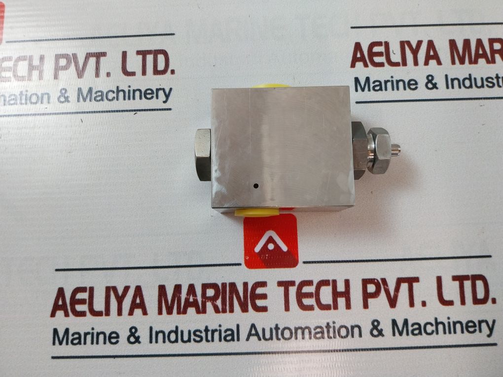 Clover 61136029 Pressure Limit Valve Assembly