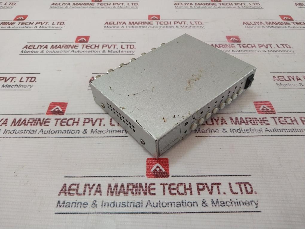 Color Quad System Dc 12V/1A Video Splitter