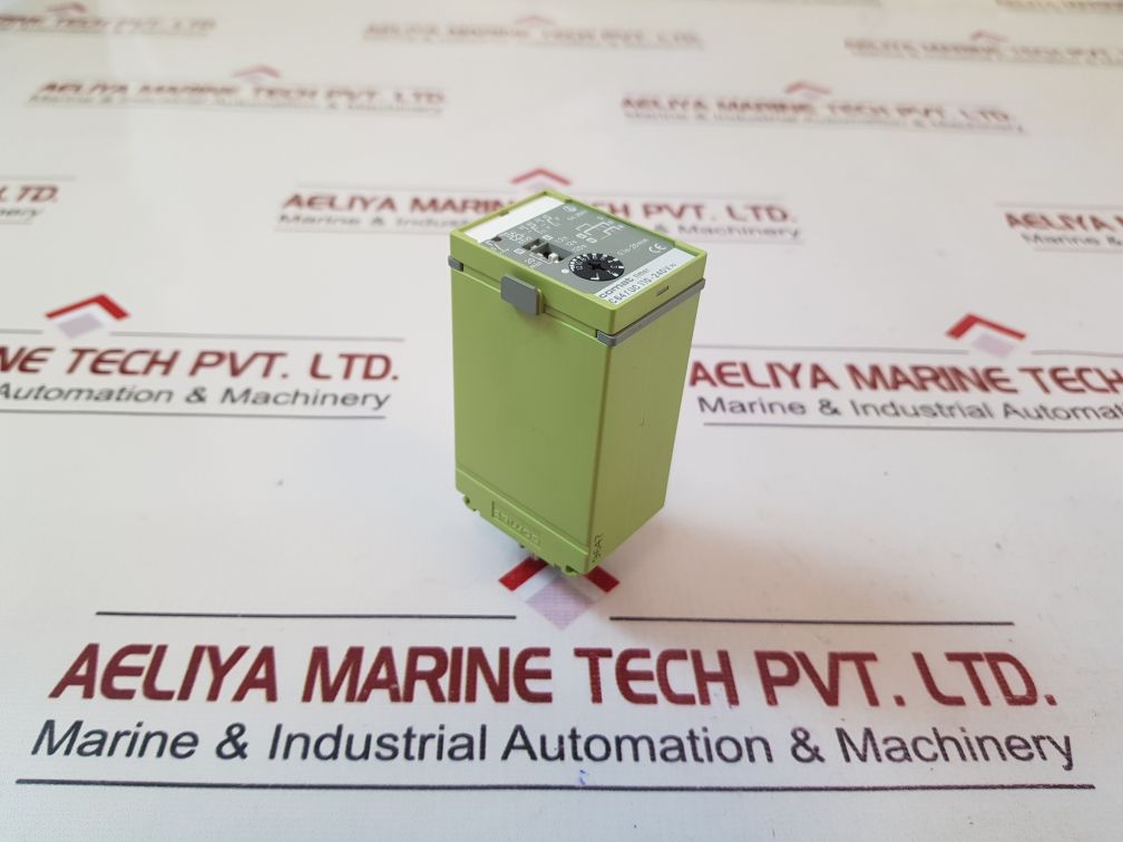Comat C64/Uc Time Relay 110-240V~