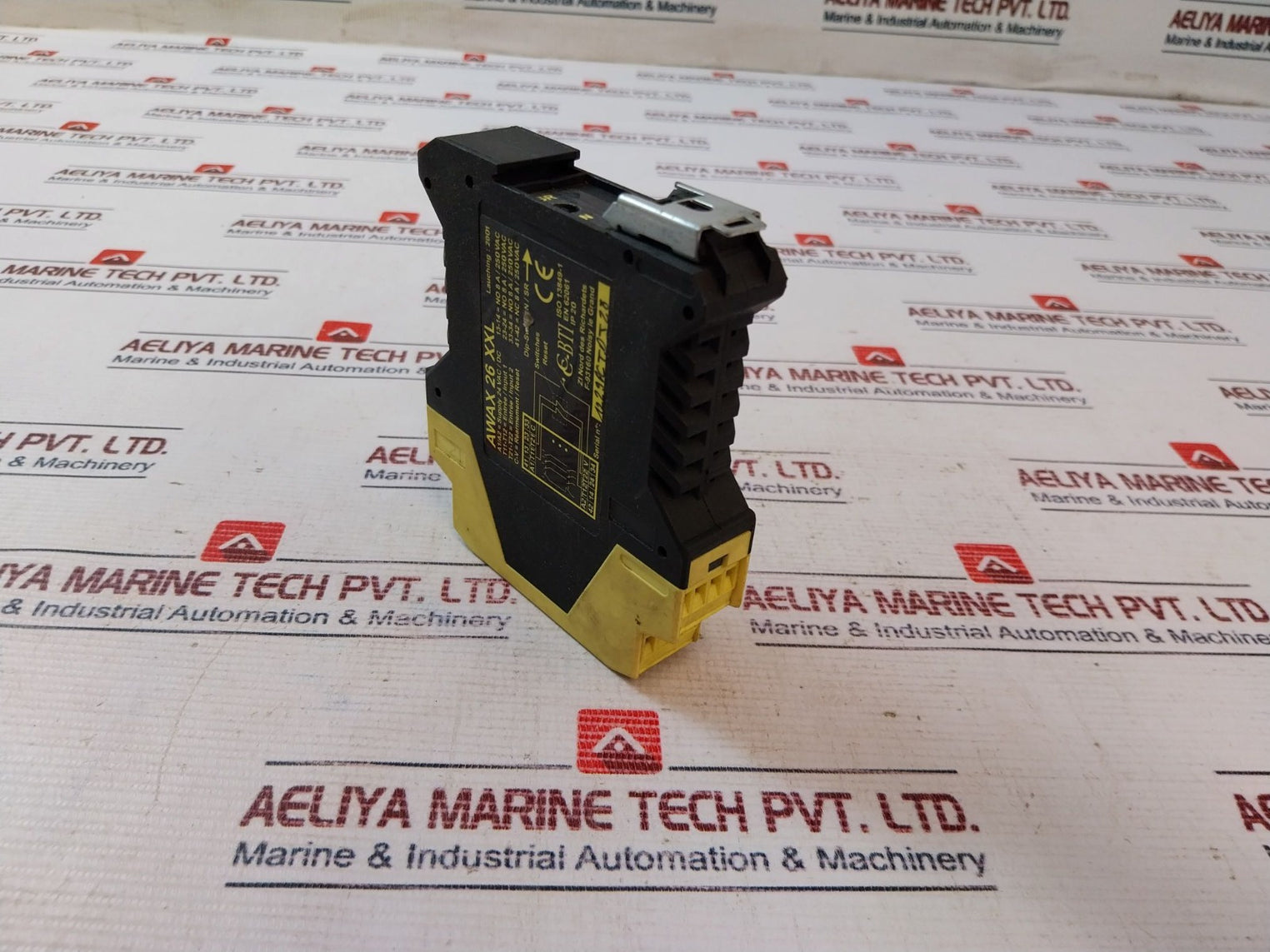 Comitronic Awax 26Xxl Safety Relay 24 Vac/Dc