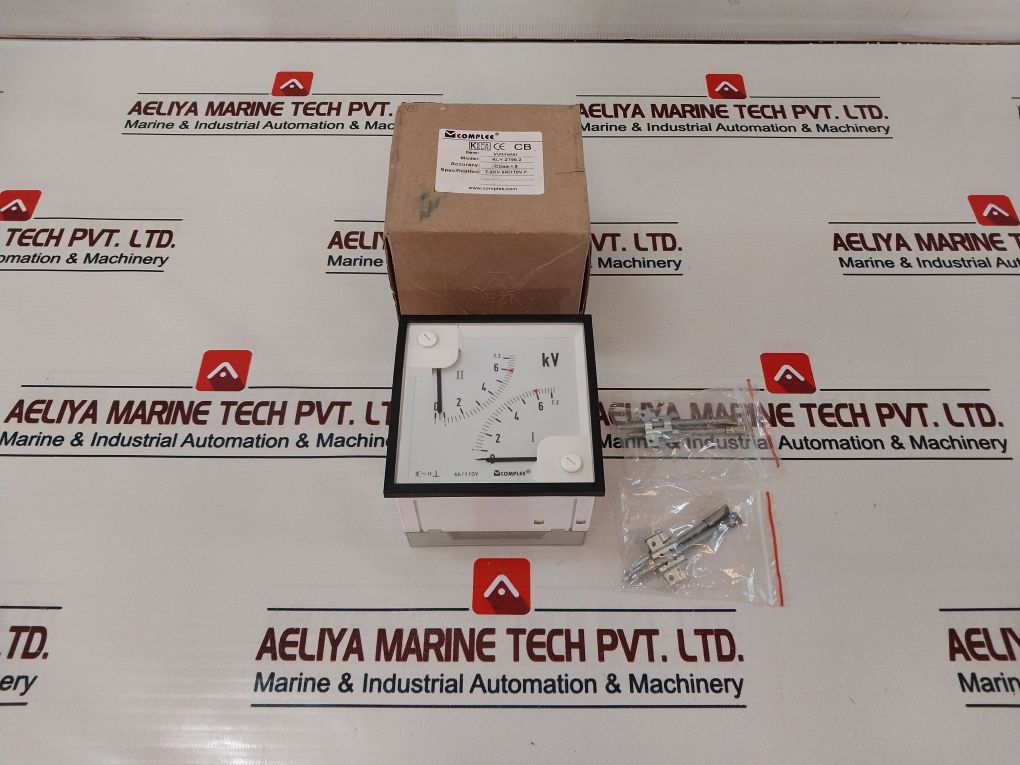 Complee Kly-2T96-2 Voltmeter 0-132V