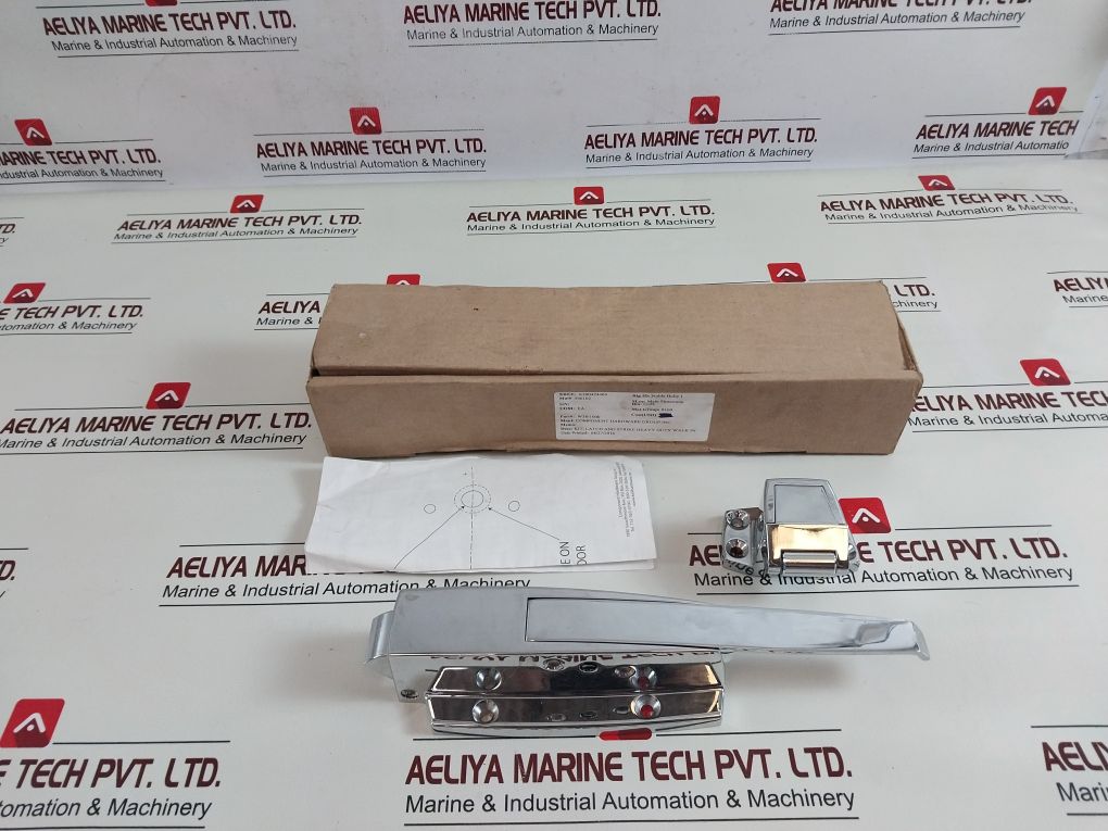 Component Hardware W38-1000 Hd Walk-in Latch And Strike Kit