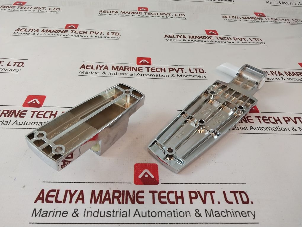 Component Hardware W60-y032 Walk-in Hinge Set