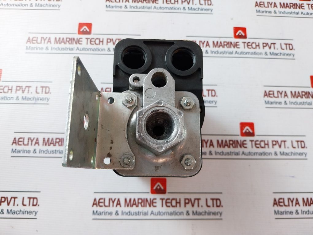 Condor Mdr53/16 Pressure Switch 257592