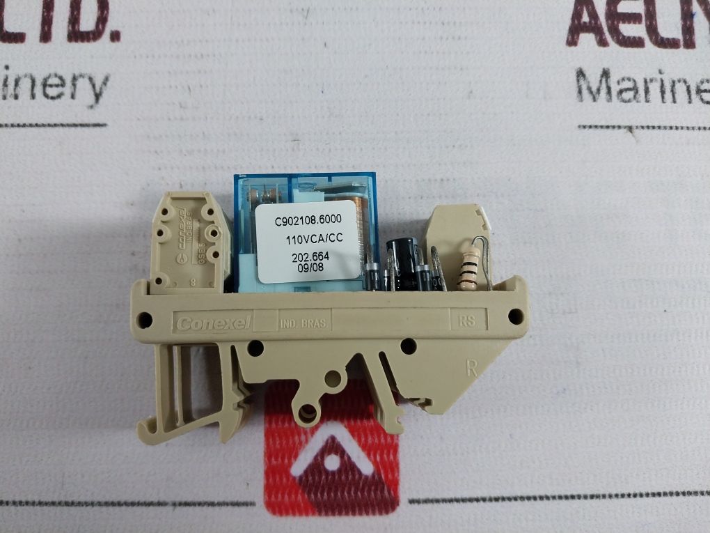 Conexel C902108.6000 Relay Coupler 110Vca/Cc C401932.2 Type 40.52S