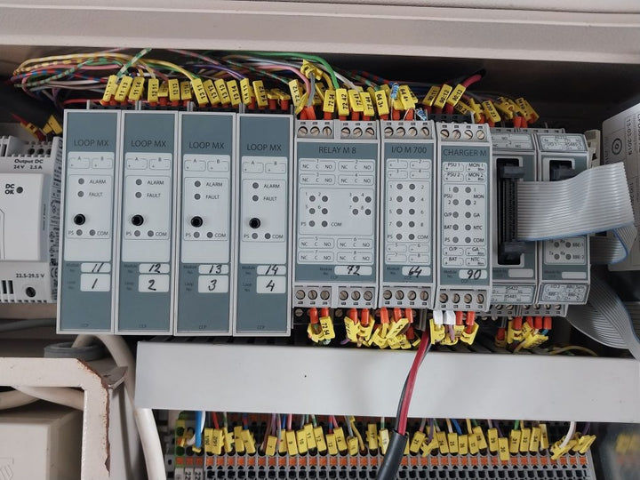 Consilium 5100095-03A Control Panel Fire Detection System 100-240Vac