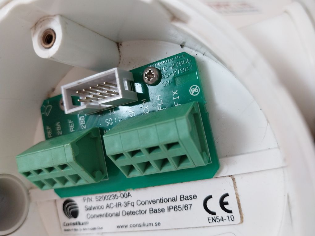 Consilium 5200235-00A Conventional Detector Base Ac-ir-3Fq