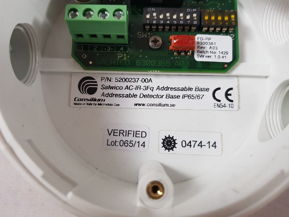 Consilium salwico ac-ir-3fq addressable detector base 5200237-00a rev: a03
