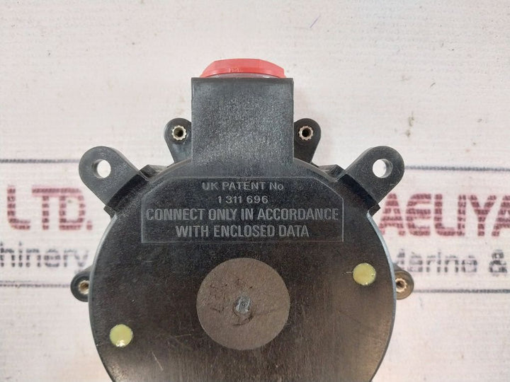Consilium 60060-001010 (Is)