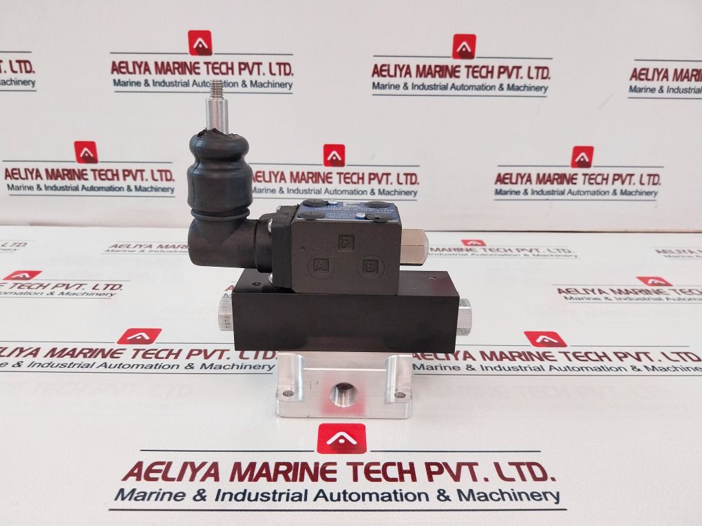 Continental Hydraulics Vmd03M-3F-g-10-b-y1179 Directional Control Valve 1Ef6 