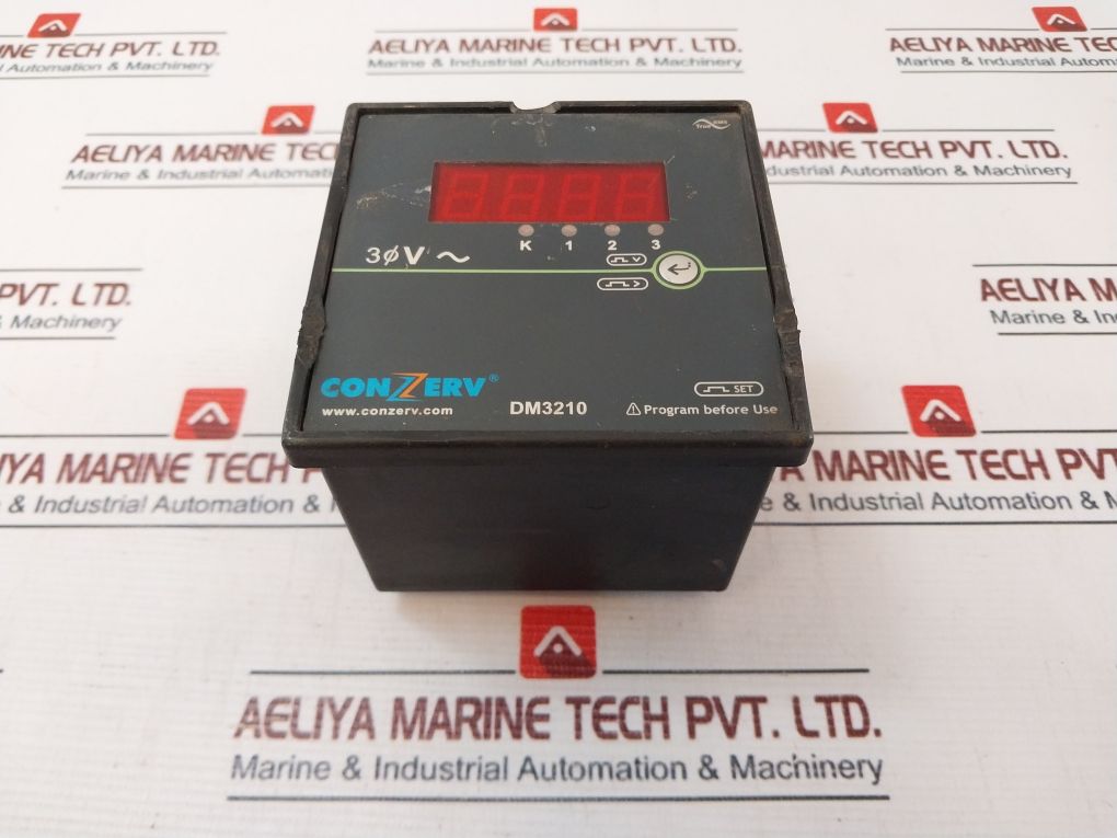 Conzerv Dm3210 Three Phase Voltmeter