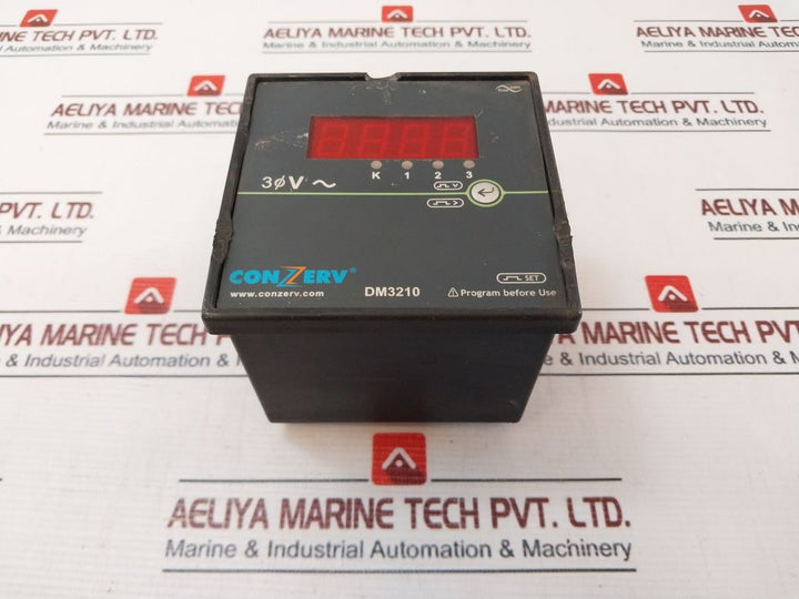 Conzerv Dm3210 Three Phase Voltmeter