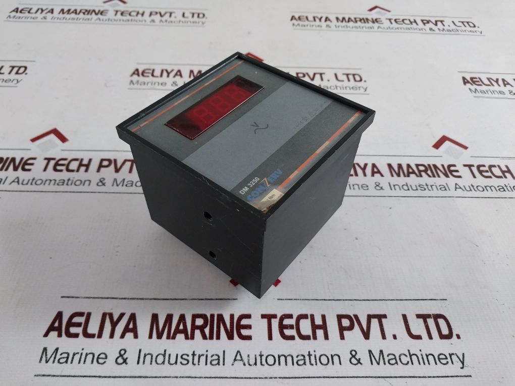 Conzerv Dm 3250 Panel Meter /Voltmeter