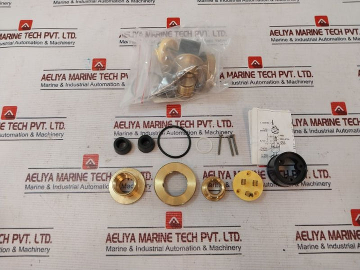 Cooper 5-15P Straight Blade Plug Set 15A 125V