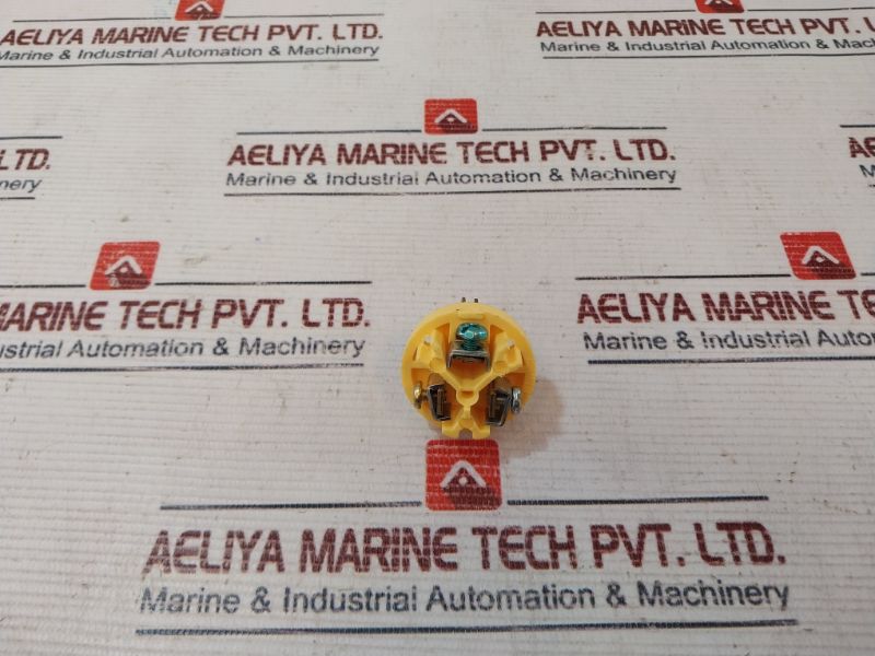 Cooper 5-15P Straight Blade Plug Set 15A 125V