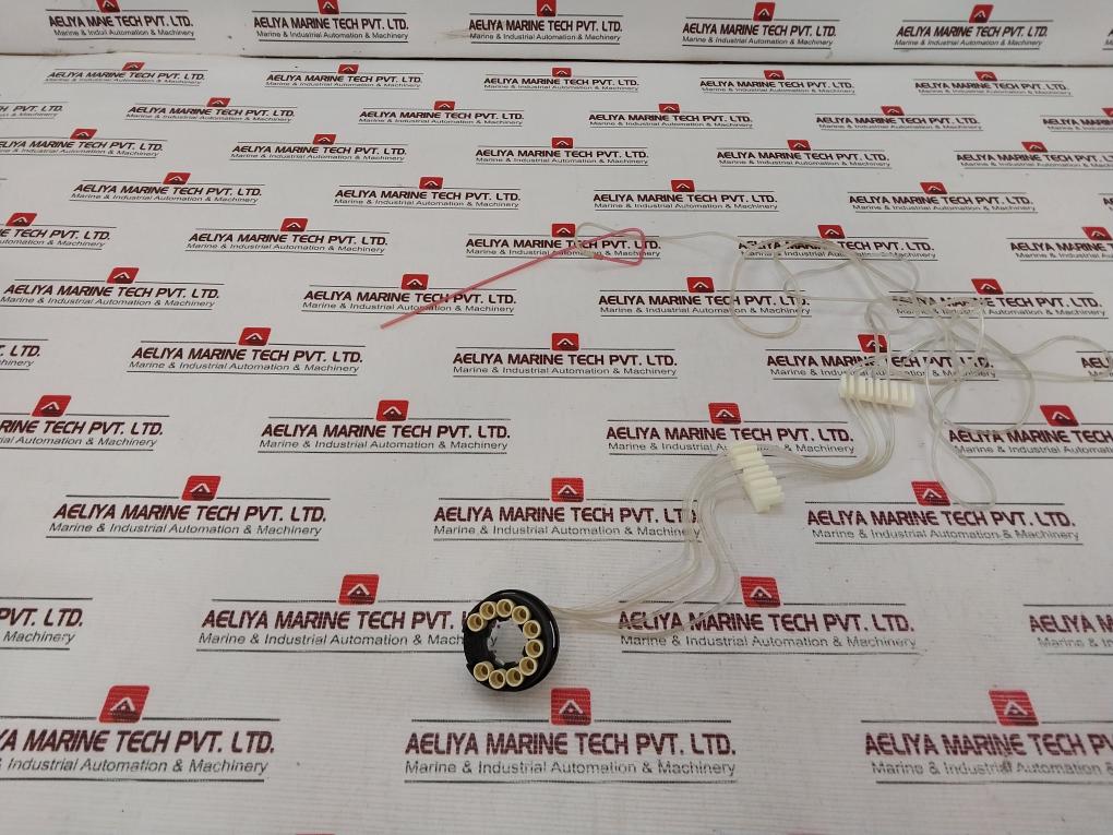 Cpc 4630847 Multi Tube Locking Connector