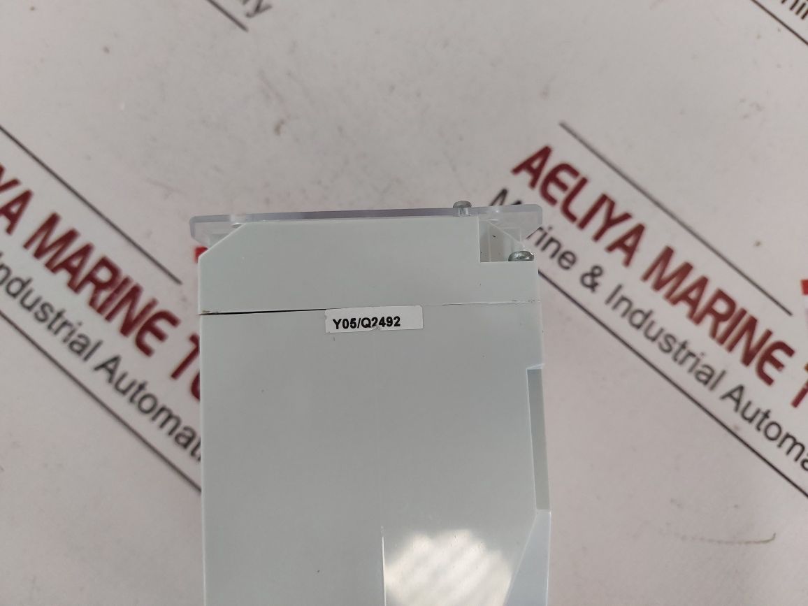Crompton 253-papw Protector Relay 250V