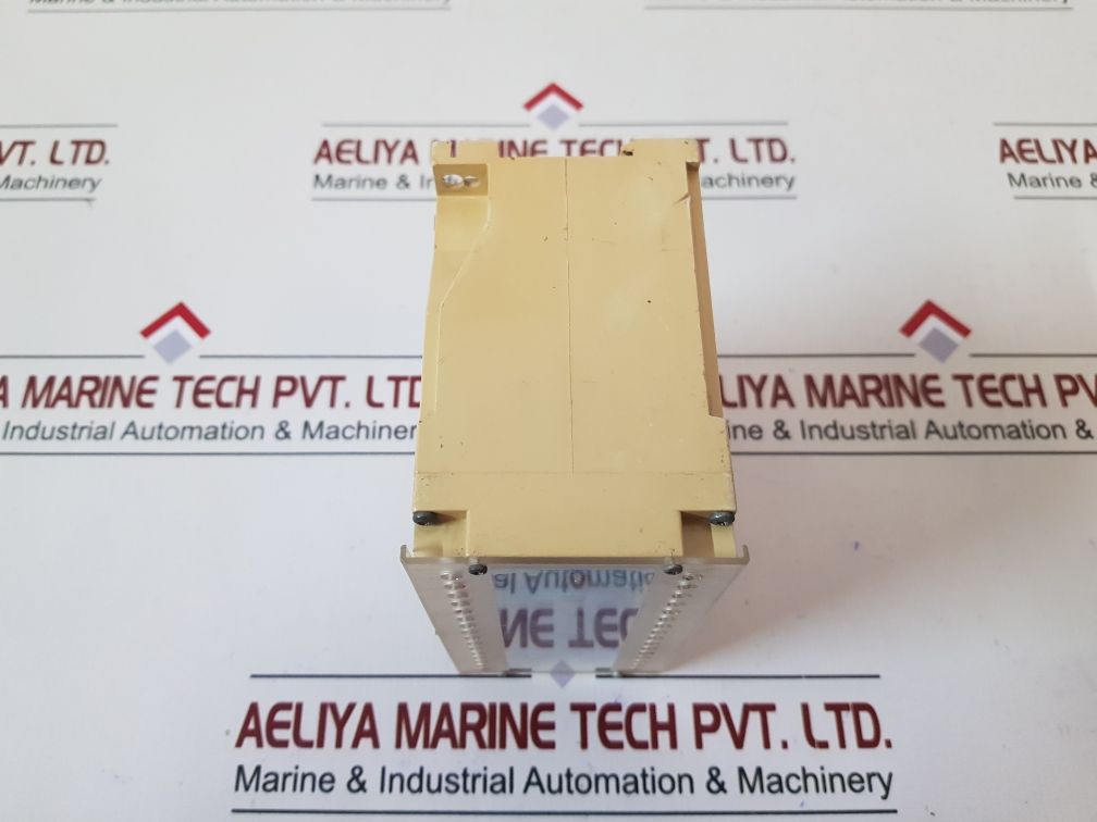 Crompton 256-patw Protector Relay 250V 50/60Hz